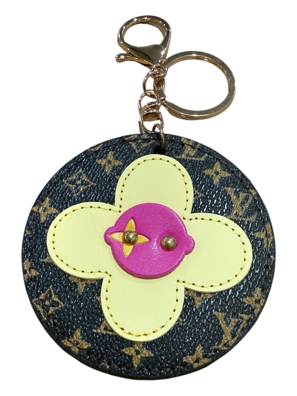 Fashion Monogram Round Key Holder with Yellow and Pink Flower (One Keychain) - Picture 3 of 4